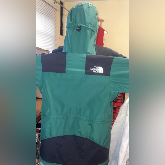 Size - Picture 2 of 4